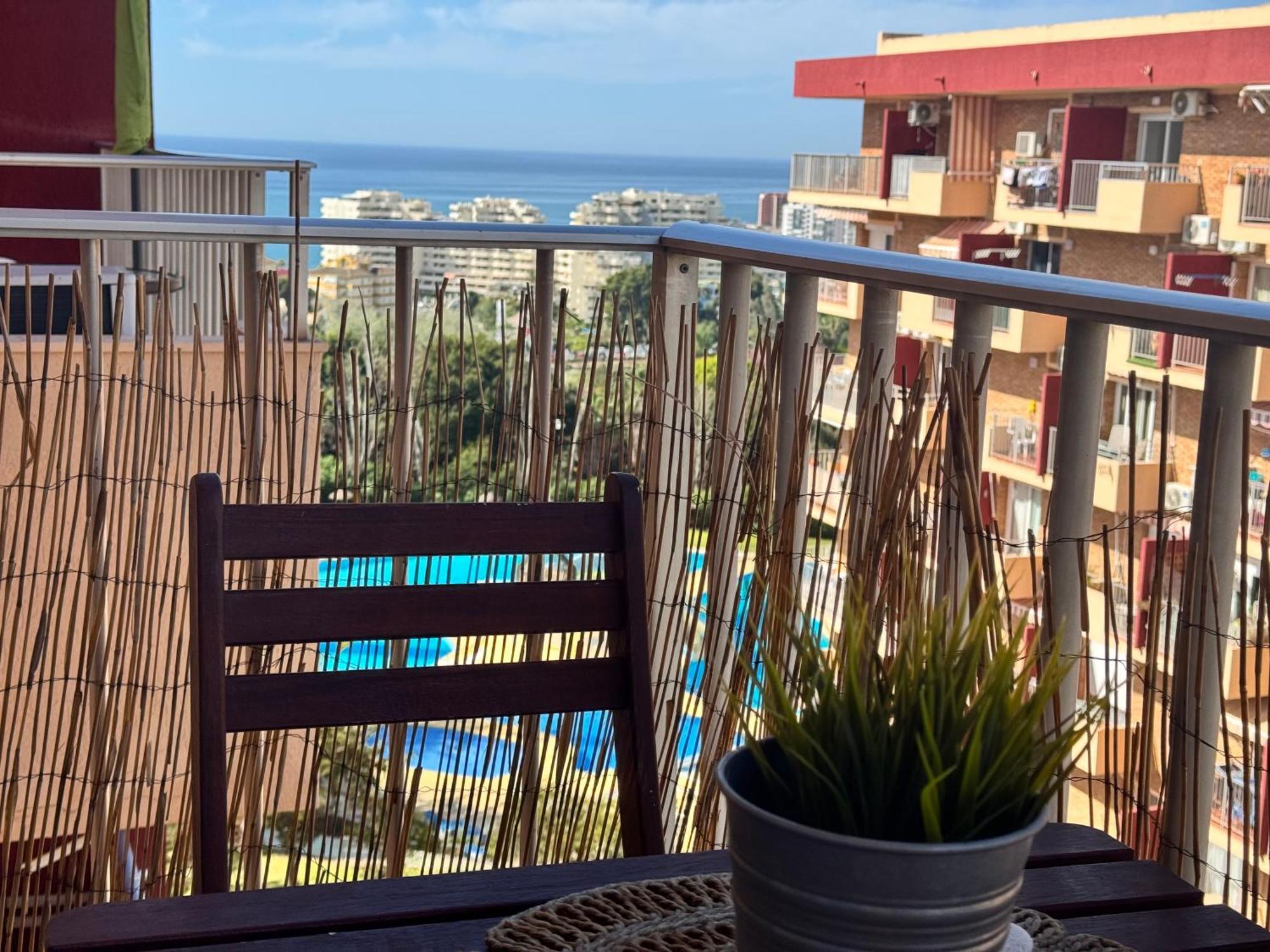 Bythewave Apartments Benalmadena Luaran gambar