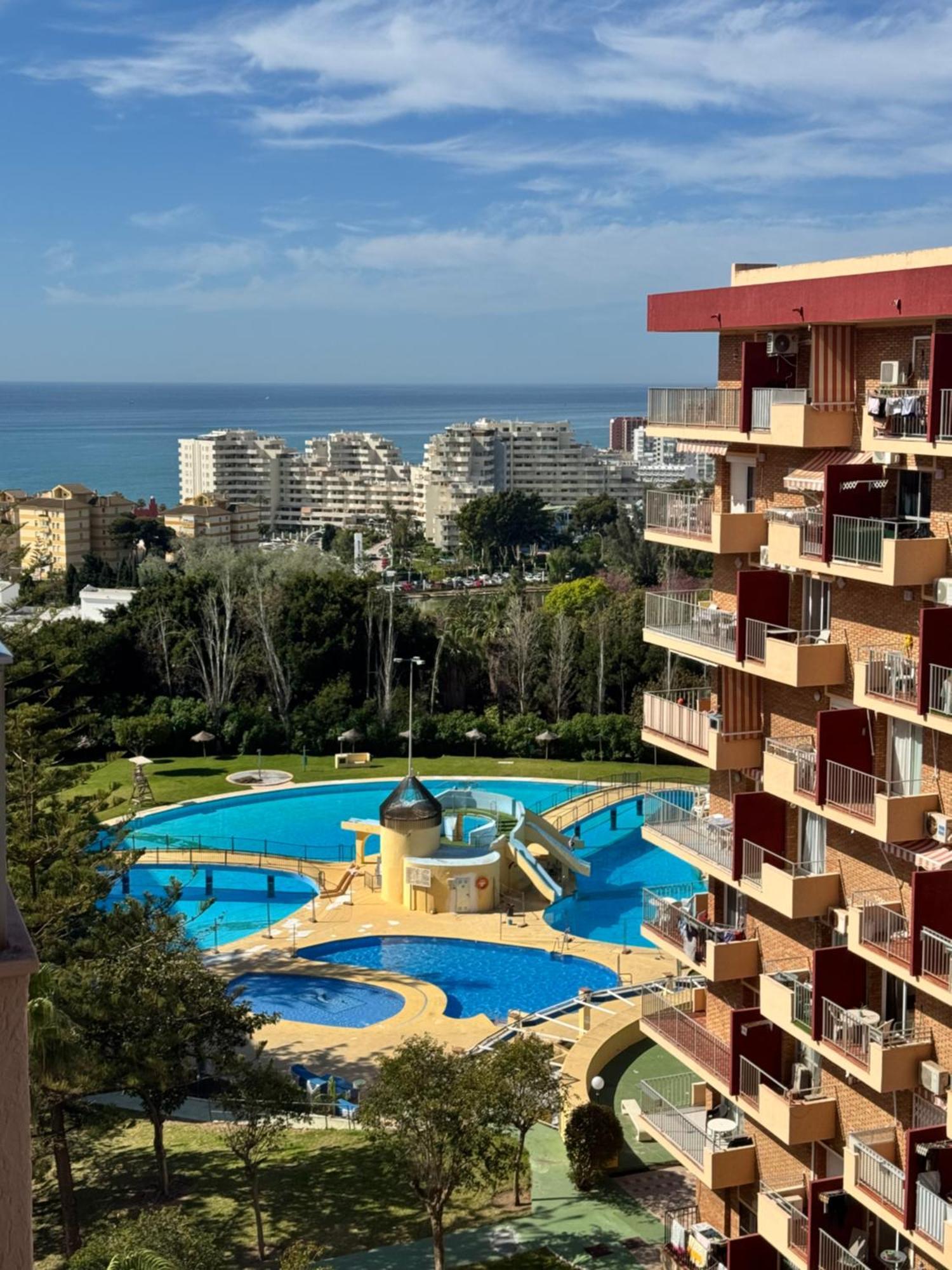 Bythewave Apartments Benalmadena Luaran gambar